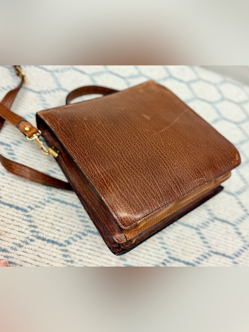 BALLY Vintage 90s Unisex Classic Brown Boar Leather 2-Way Top Handle W/ Org. Key - Picture 8 of 16